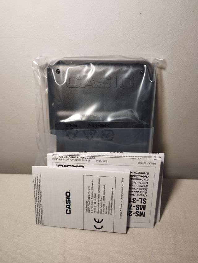 Calculadora Casio MS-20UC-BK