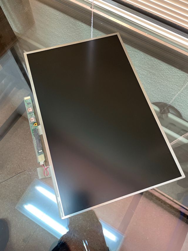 Tela portátil 15,4" 30pin Samsung LTN154X3-L03