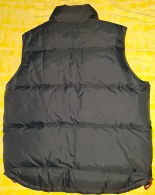 Chaleco Pepe Jeans Negro y Rojo