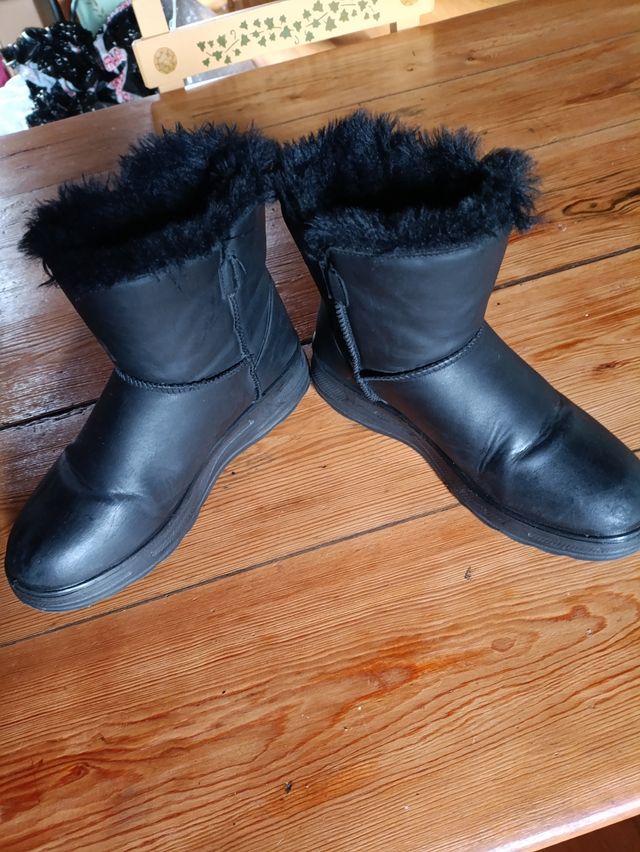 Botas forradas borrego talla 38