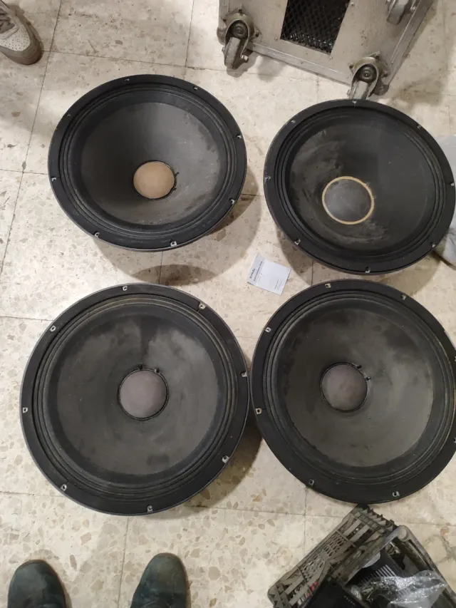 X4 Altavoces Das 18 G45 para reparar