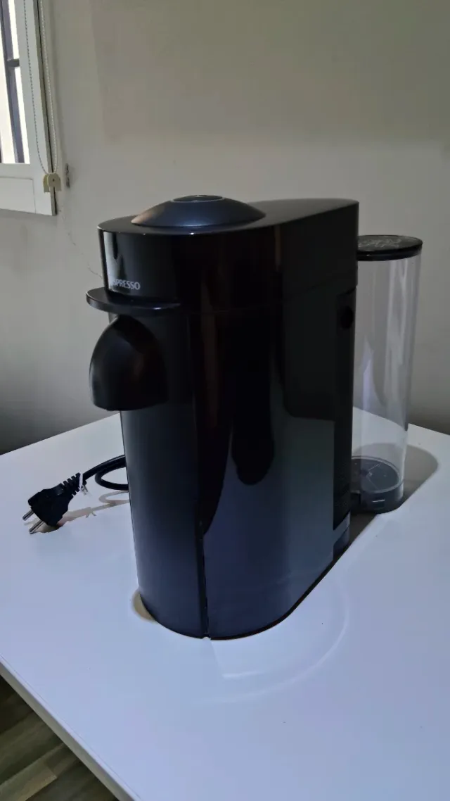 Cafetera Nespresso 