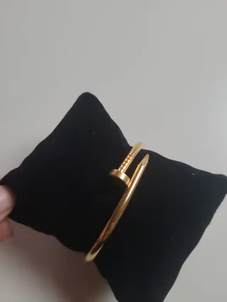 Pulsera inspiración Cartier oro