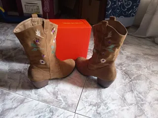 Botas nº 41 estilo cowboy #skechers