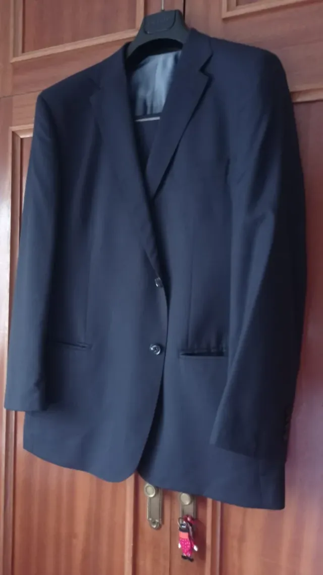 Traje azul Roberto Verino