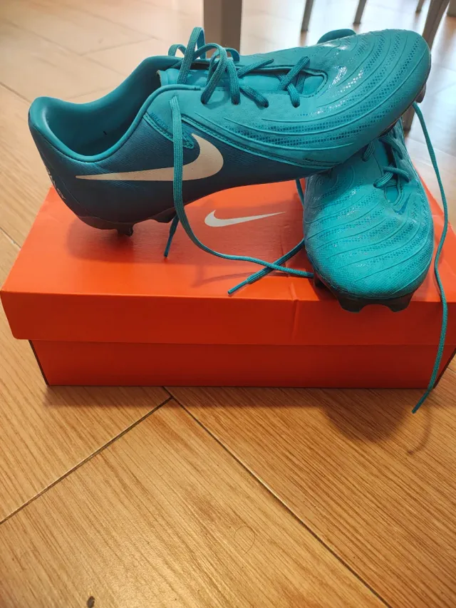 Botas de fútbol Nike azules