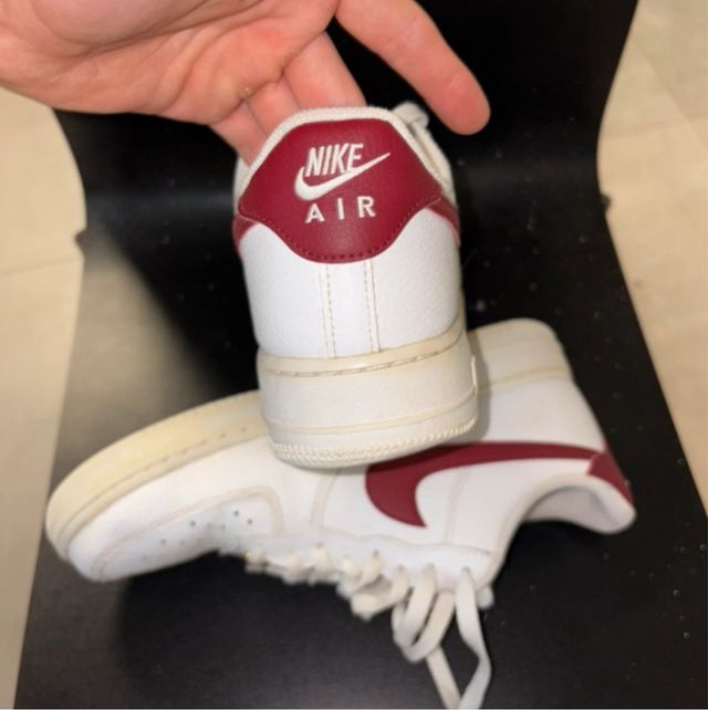 Nike Air Force 1 Blancas Rojas Talla 42