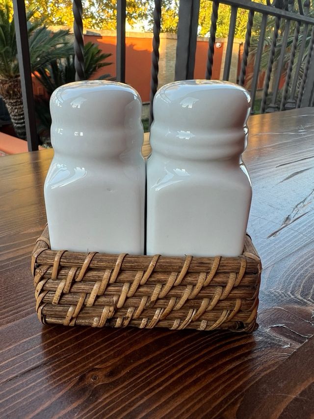 Porta sale e pepe Coin stile country