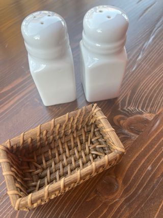 Porta sale e pepe Coin stile country