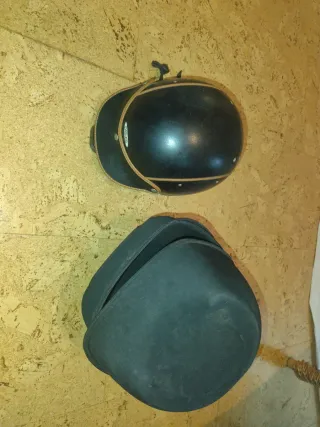 Casco de cuero para hípica