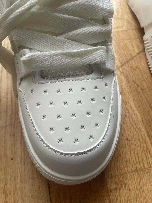 Zapatillas blancas 43