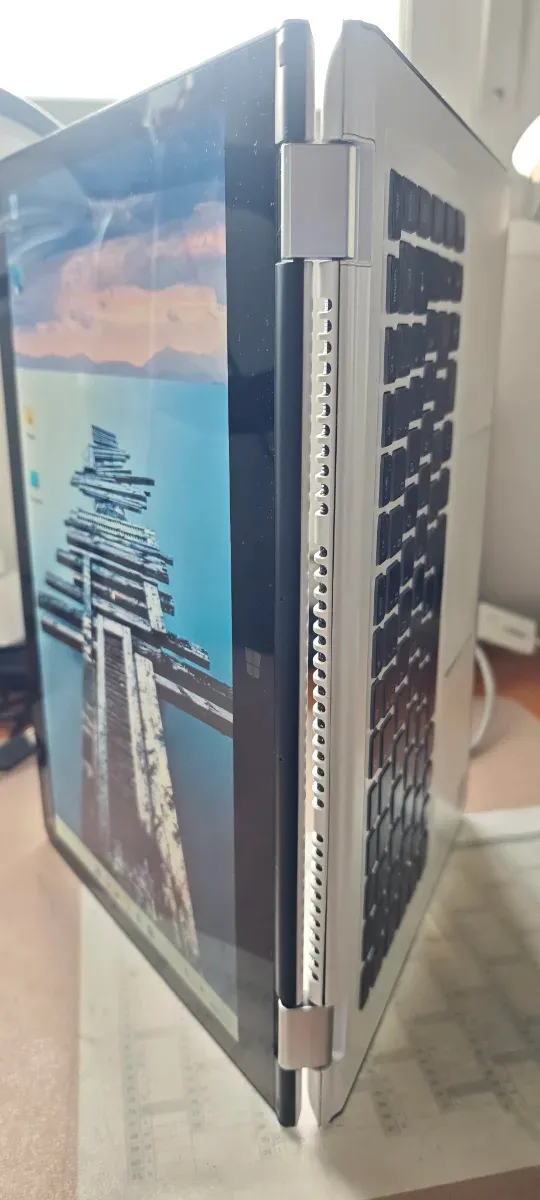 Portátil Lenovo Yoga i7 14 Táctil Convertible