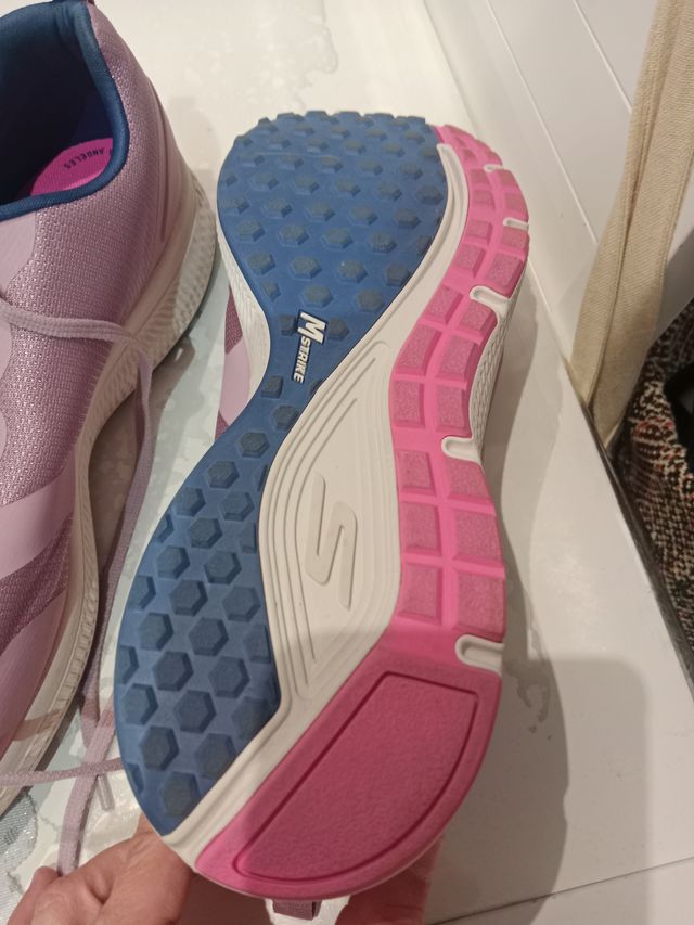 Zapatillas Skechers Rosa y Azul