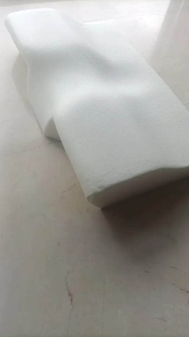 Almohada cervical ergonómica nueva51*31creo.