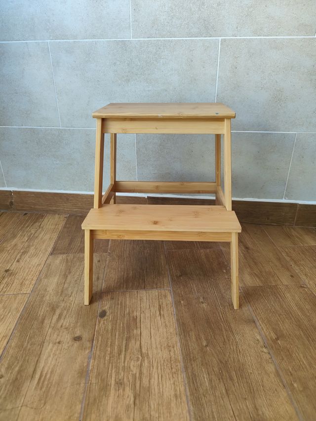 Taburete escalón bambú IKEA TENHULT