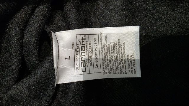 Sweatshirt Carhartt Preta Coração Vermelho