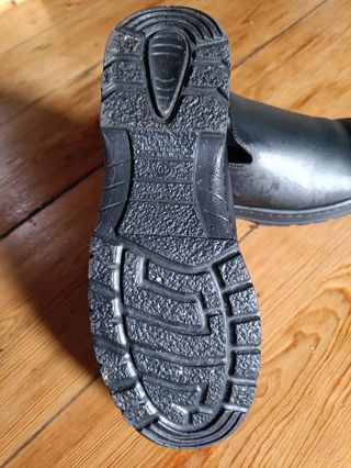 Zapatos de trabajo negros