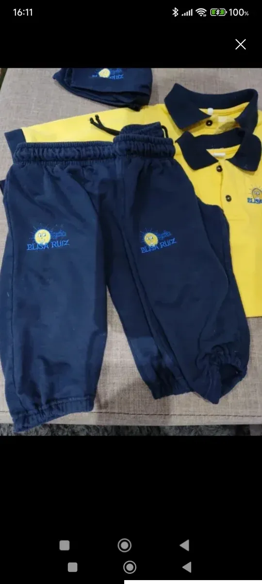 TALLA 3 Ropa de uniforme guardería Elisa Ruiz