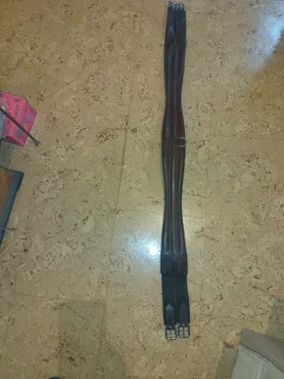 Cincha de cuero para equitación