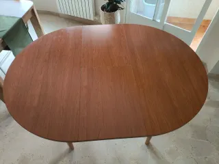 Mesa redonda extensible de madera 110 - 150 cm.