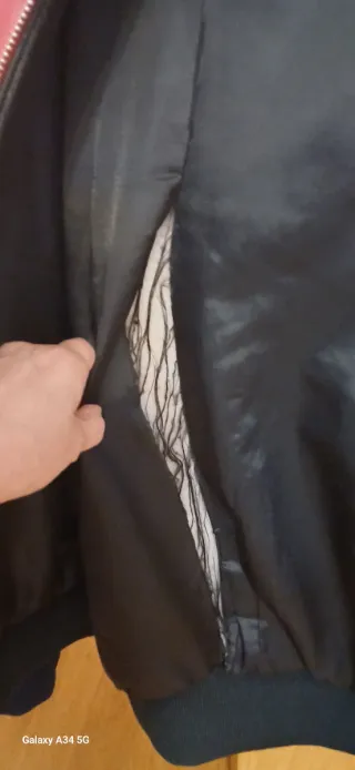 Chaqueta de cuero hombre roja y negra