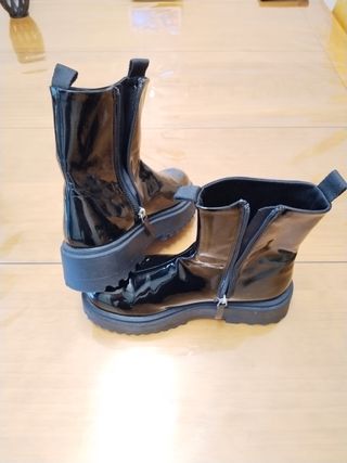 Botines charol Zara negros