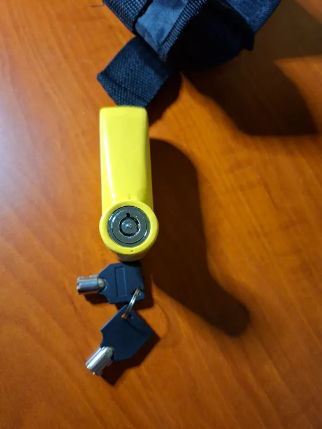 Candado de disco amarillo para moto
