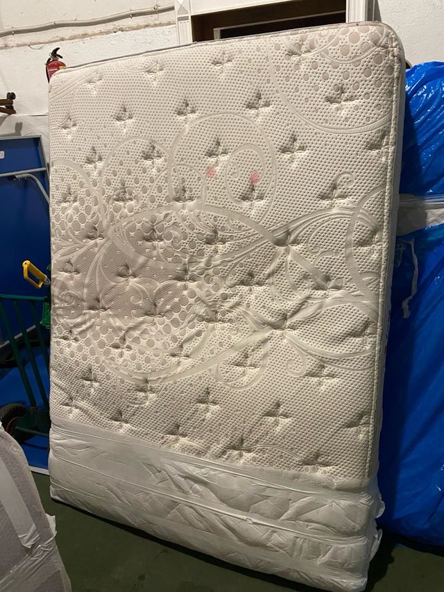 2 Colchones y 1 Tapiflex Nuevos