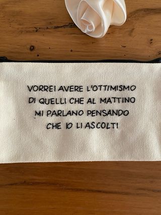 Pochette con frase simpatica