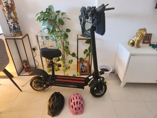 Patinete eléctrico todo terreno Bogist