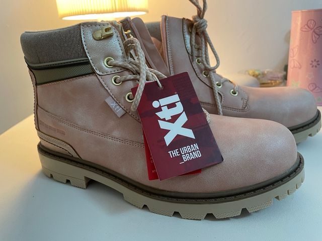 Botas Xti rosas nuevas invierno