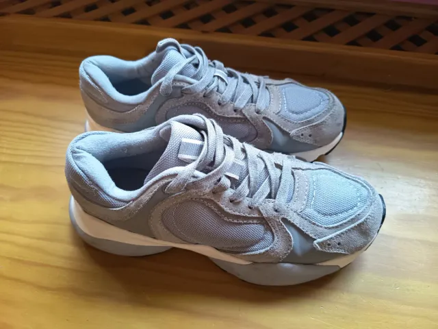 Zapatillas Mango grises