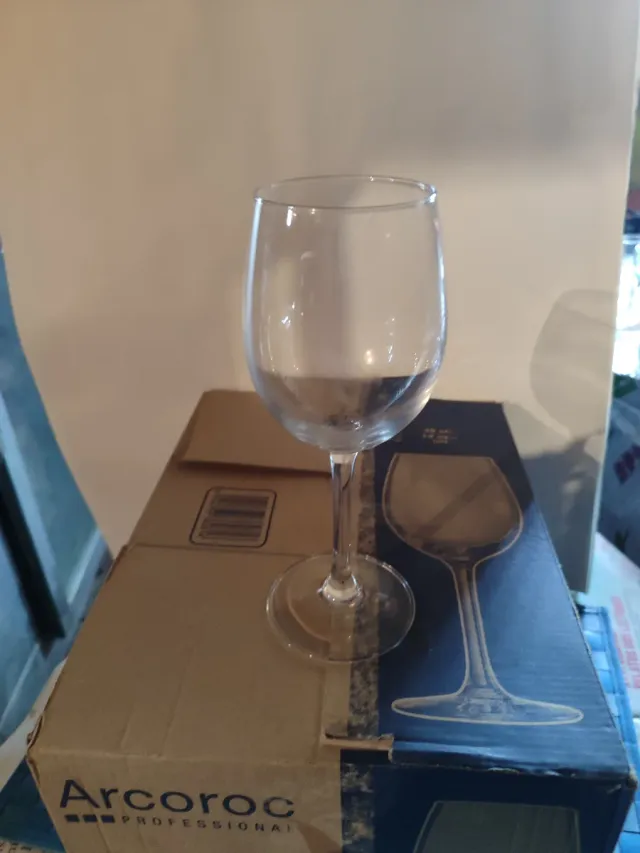 11 Copas de Vino Arcoroc Nuevas