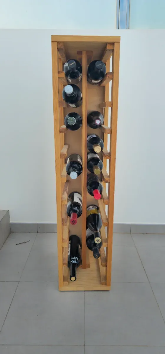 Botellero de madera para 20 botellas. Mudanza