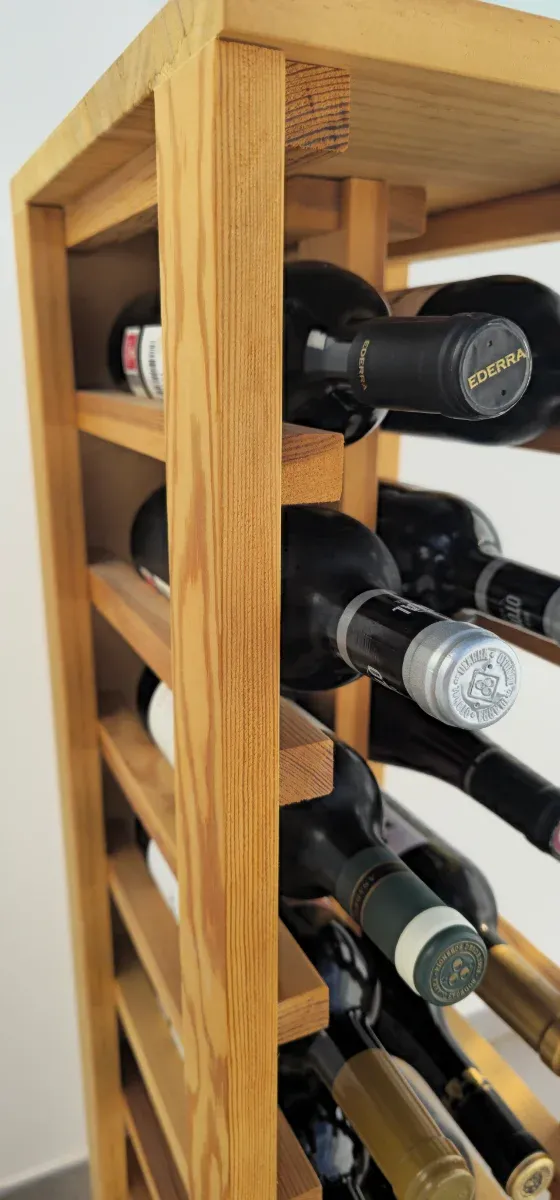 Botellero de madera para 20 botellas. Mudanza