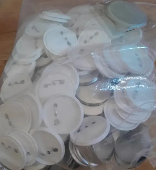 Material para hacer 100 chapas 58 mm