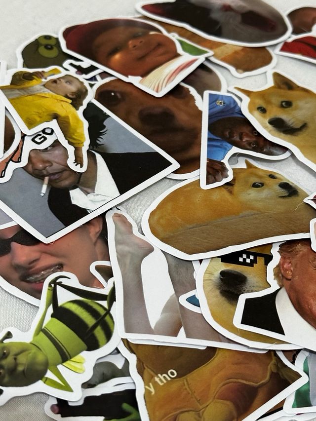 Memes inolvidables, pack pegatinas único x50