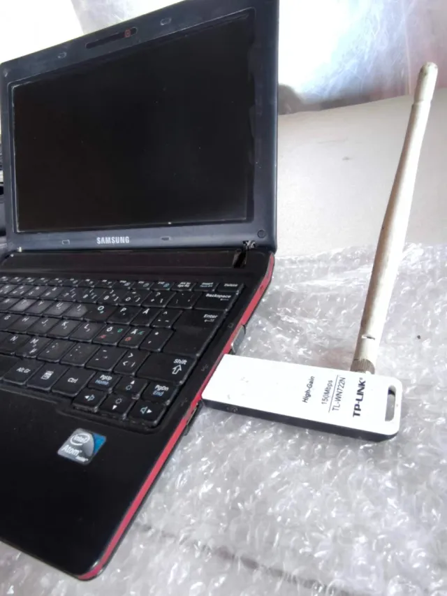 Netbook Samsung N150P + Accessori
