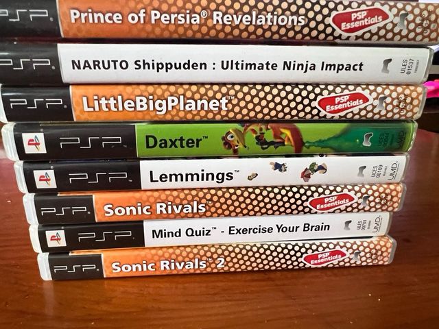 Consola PSP nera + 12 giochi