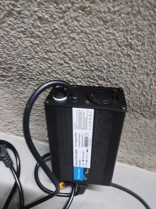 Cargador Batería Patinete Eléctrico