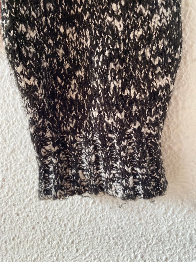 Jersey tejido negro y blanco