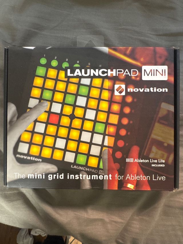 Novation Launchpad Mini