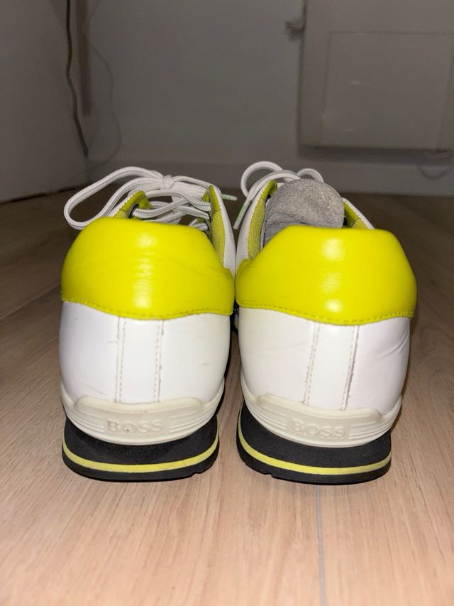 Zapatillas Hugo Boss Blancas y Amarillas