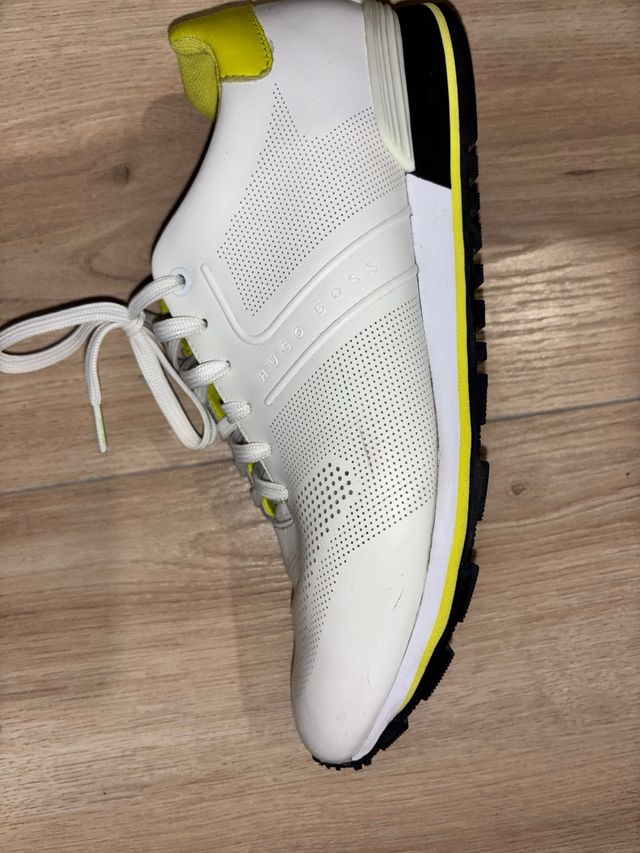 Zapatillas Hugo Boss Blancas y Amarillas