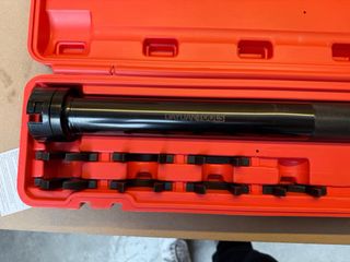 Herramienta para barras de dirección