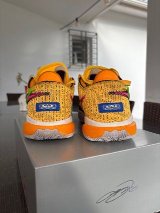 Nike Lebron 20 Laser Orange Zapatillas Baloncesto