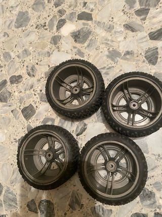 Juego 4 Ruedas Hobao 1/10 Short course Usadas