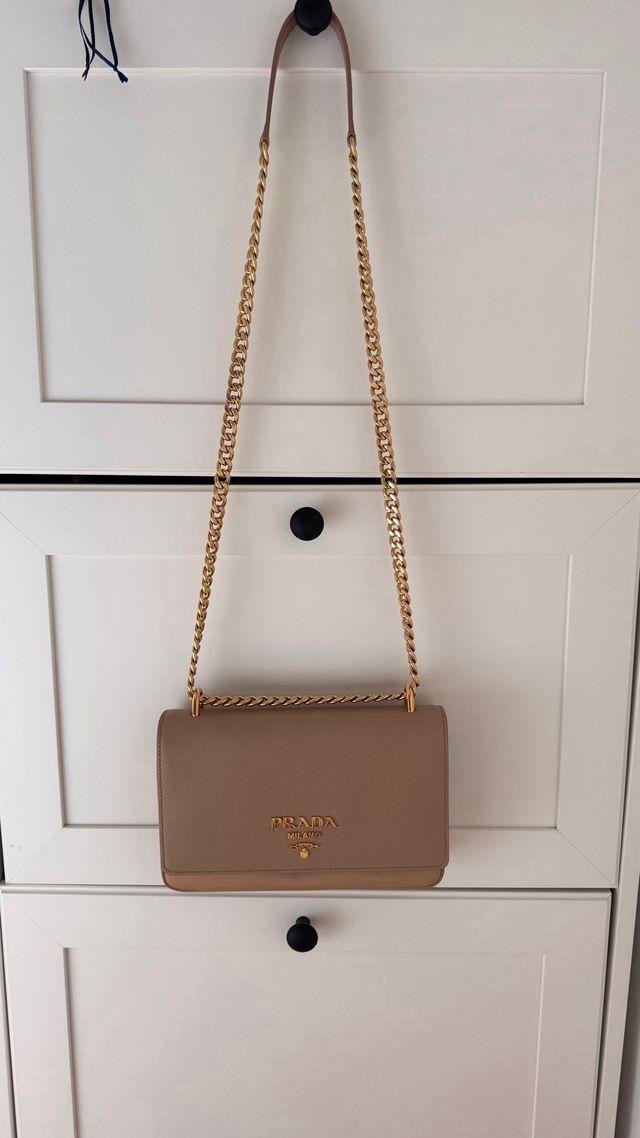 Bolso Prada Beige Cadena Dorada original