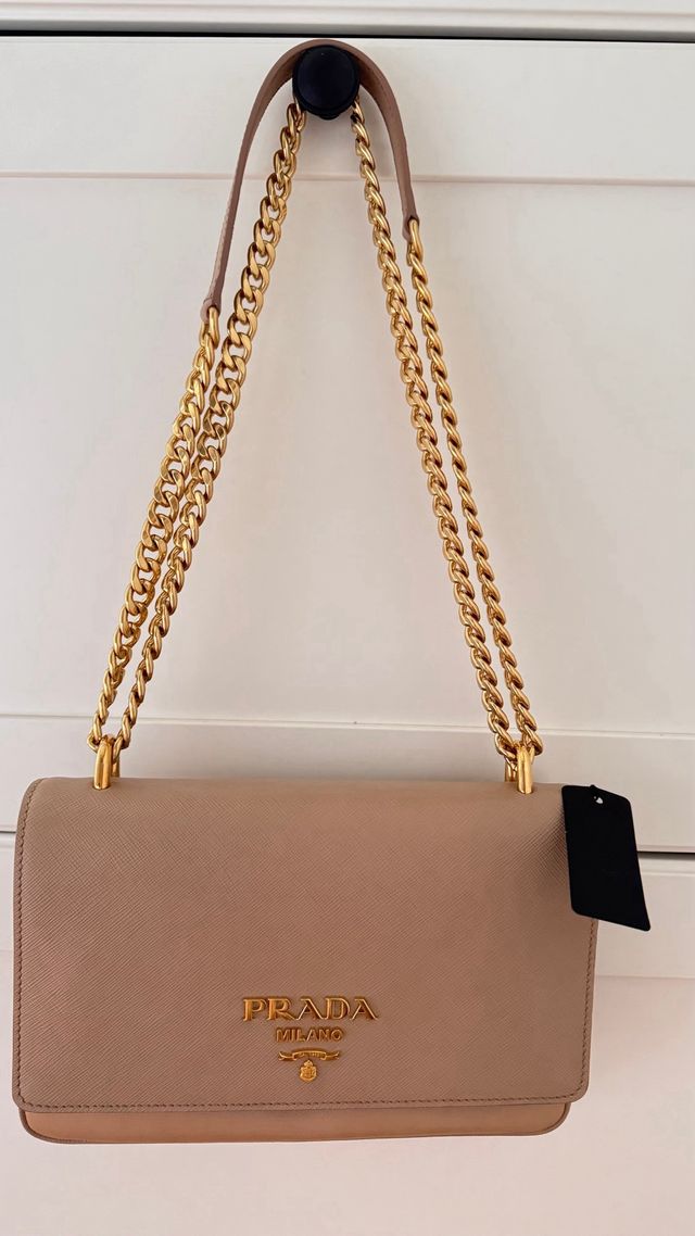 Bolso Prada Beige Cadena Dorada original