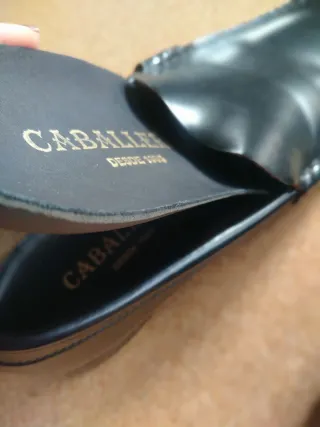 Zapatos artesanales negros n°40